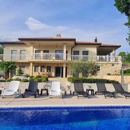American Dream Villa